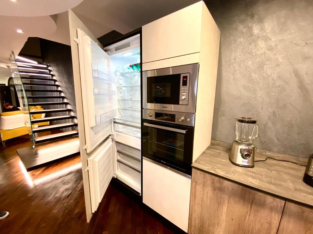 Appartement Wood Luxury House à Pescara Extérieur photo