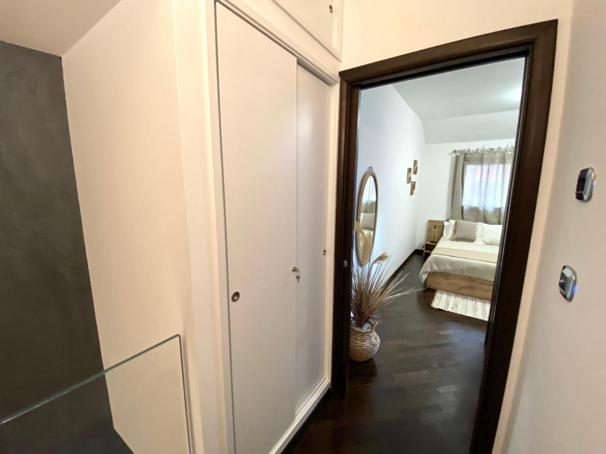 Appartement Wood Luxury House à Pescara Extérieur photo